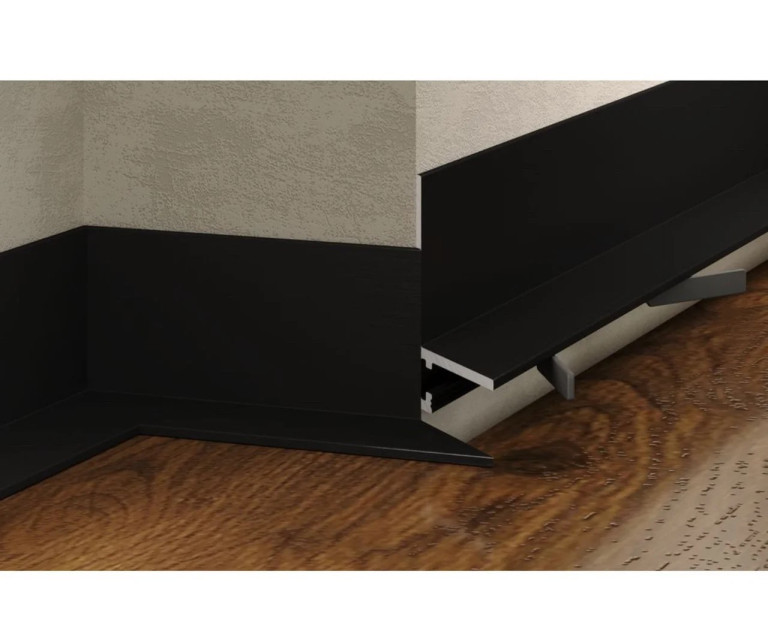 Микроплинтус L Max черный мат